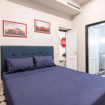 Luxe Apartment